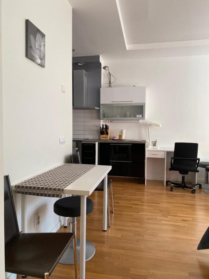 Big Studio Close To Center With Wifi Helsingfors Eksteriør bilde
